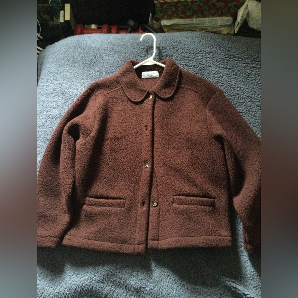 Woman’s Fleece button down jacket